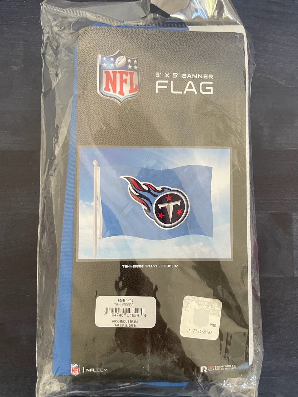 Tennessee Titans NFL 3' x 5' Banner Flag New in Package